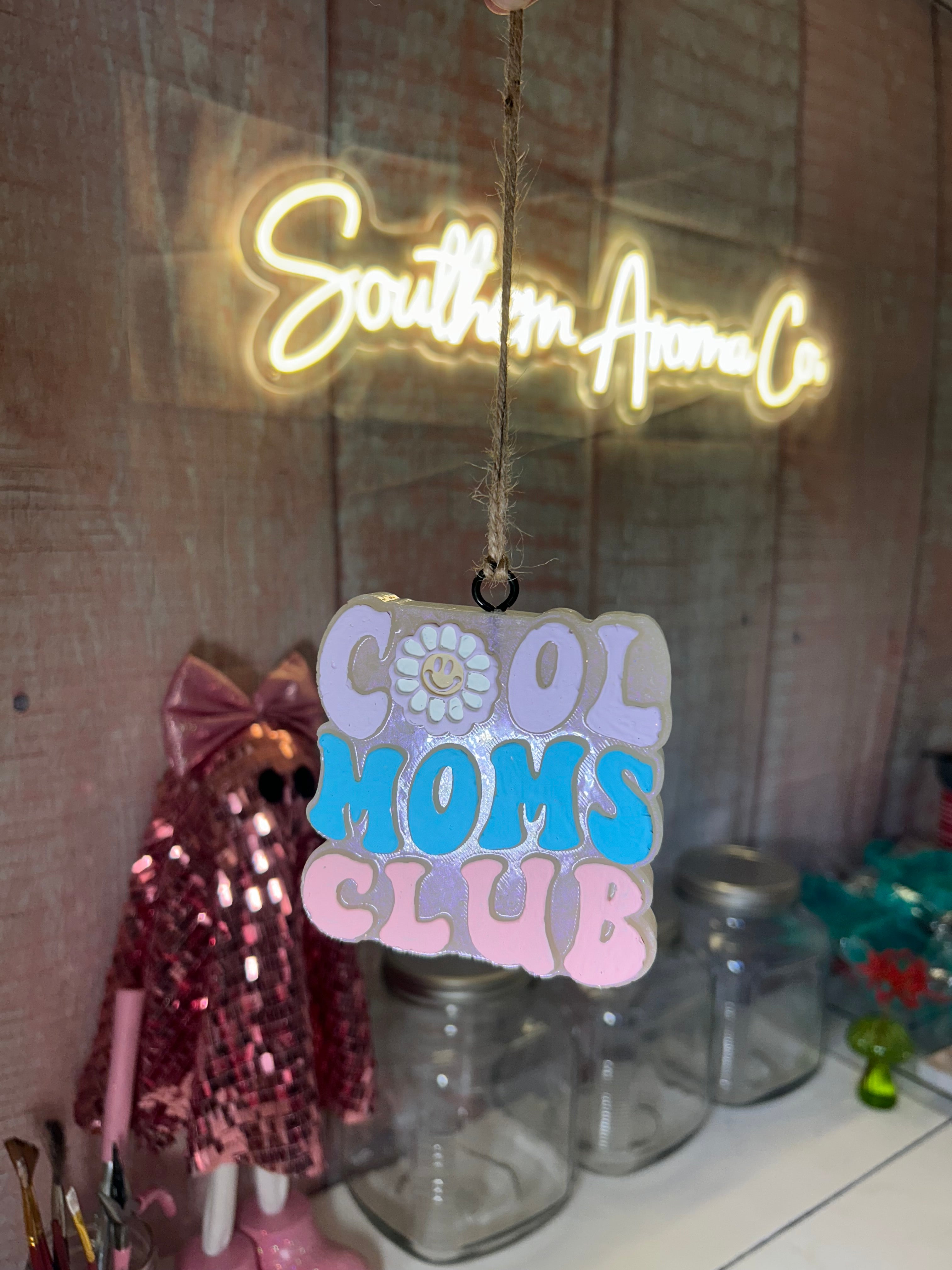 Cool moms club